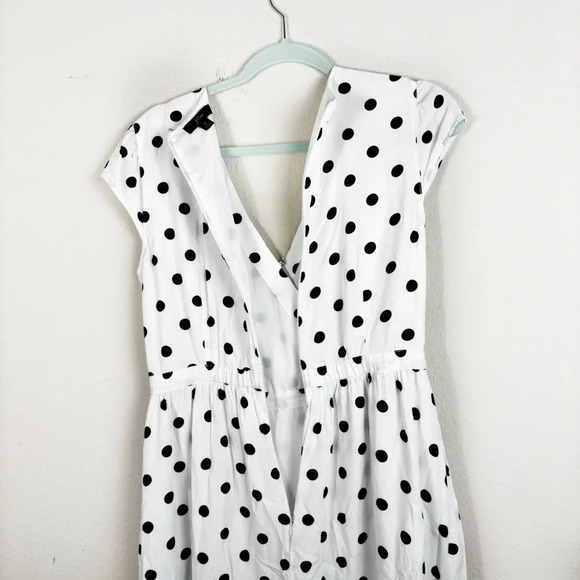 J Crew Cap Sleeve White Black Polka Dots Dress Ruffled Front V- Neck size 6 - Picture 8 of 16